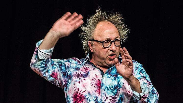 Impressionen von Urban Priols Gastspiel im ausverkauften Coburger Kongresshaus.Foto: Jochen Berger