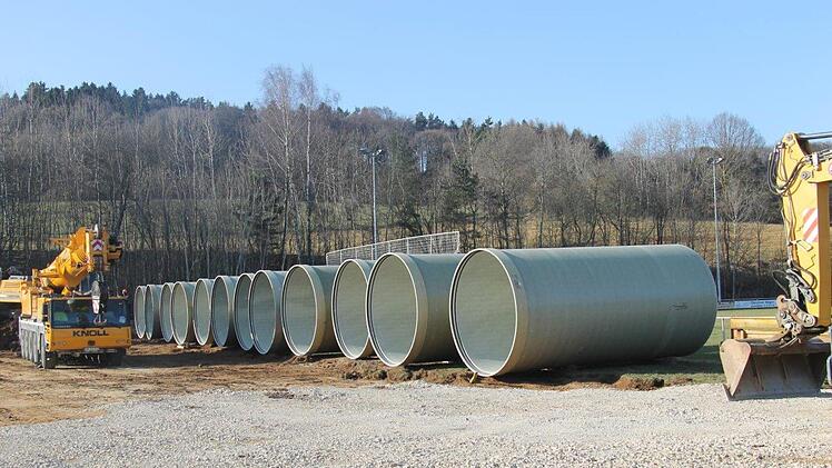 Die Rohre vor dem Einbau Foto: PR