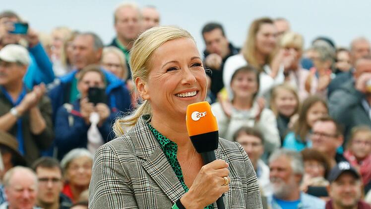 Am Sonntag fällt der beliebte ZDF-"Fernsehgarten" mit Andrea "Kiwi" Kiewel aus.