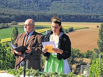 Die ersten Trauben sind gesegnet