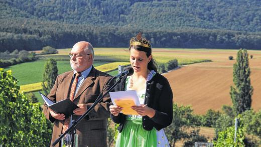 Die ersten Trauben sind gesegnet