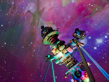 Ein Blick in das Nicolaus-Copernicus-Planetarium: Dieser Planetariumsprojektors steht in Nürnberg.