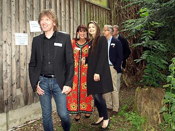 Joachim Drechsler, Irene Schlosser, Kerstin Drechsler und Thomas Schlosser gehen den "Botschafter-Rundgang".Susanne Deuerling