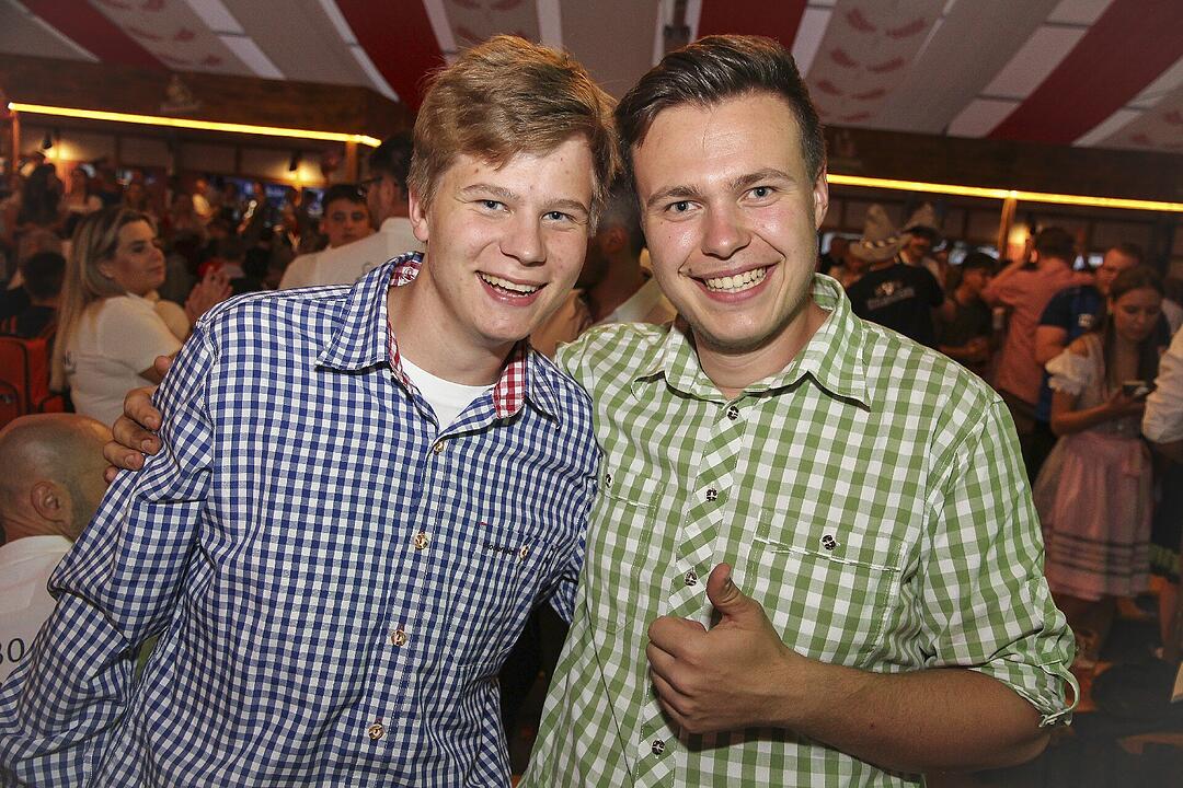 Beste Stimmung mit den "Fetzentalern"