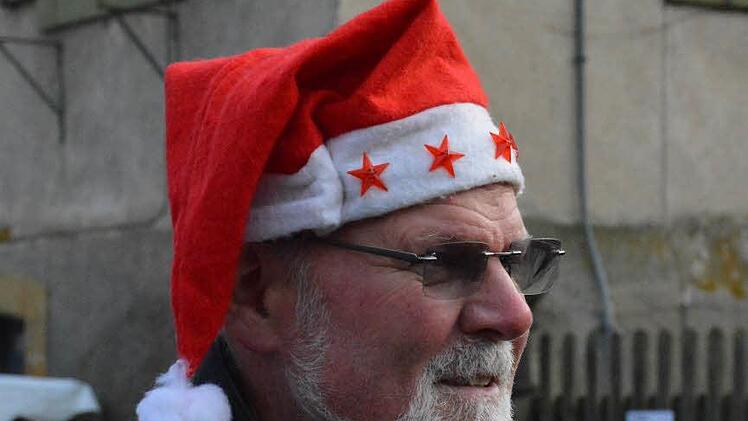 Viele Besucher sahen den Nikolaus sehr ähnlich. Foto: gsch