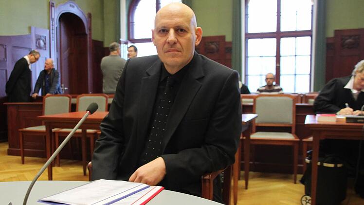 Der Gutachter Thomas Wenske aus Erlangen, stellvertretender Chefarzt der Klinik für Forensische Psychiatrie, sagte am Mitwoch zum zweiten Mal im Bayreuther Missbrauchsprozess aus.  Foto: Stephan Tiroch