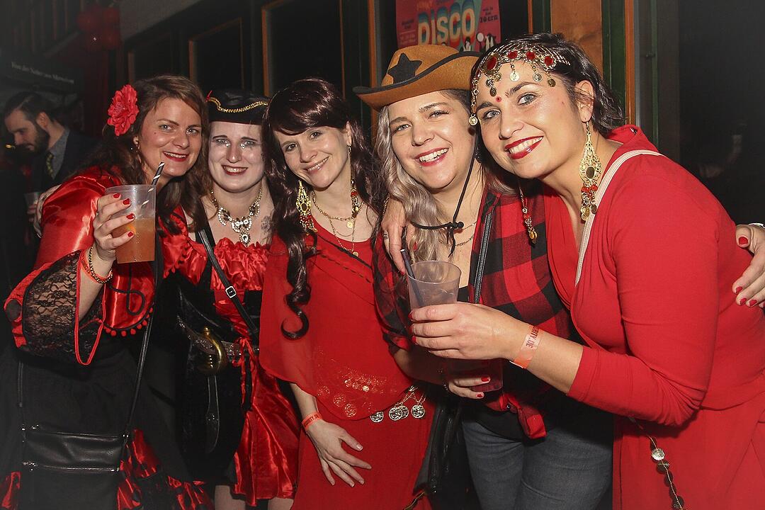 Faschingsparty vom Feinsten in der Stadthalle Stadtsteinach.