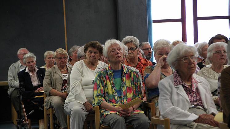 Die Eröffnungsfeier war gut besucht. Foto: Ulrike Müller