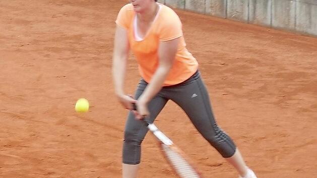 Spitzenspielerin Jenny Wei&szlig; vom TV Wallenfels bleibt in dieser Saison weiter ungeschlagen. Foto: Gisela H&auml;nel