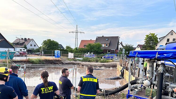 Nürnberg: Schweres Unwetter stürzt Region ins Chaos - 250 Einsatzkräfte aktiv