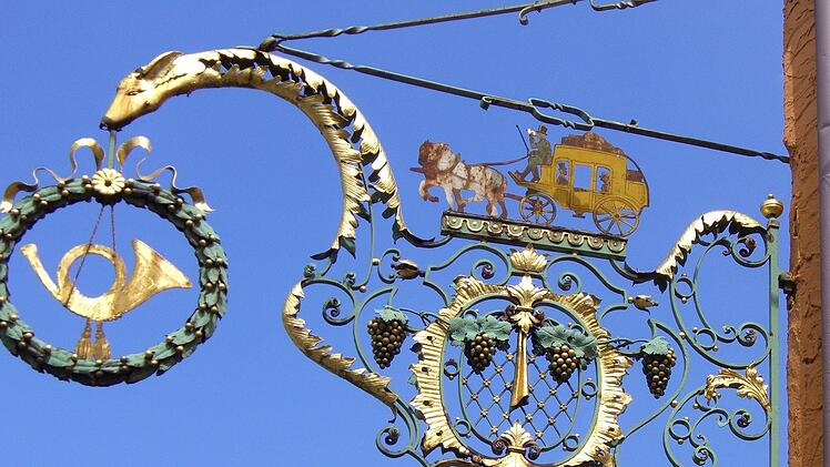 Thurn und Taxis: Die Postkusche erwartet dich!