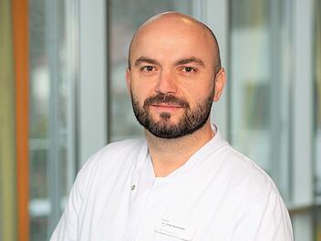Helios-Klinik Kronach stellt Smajl Marmullaku als neuen Chefarzt der Geriatrie vor