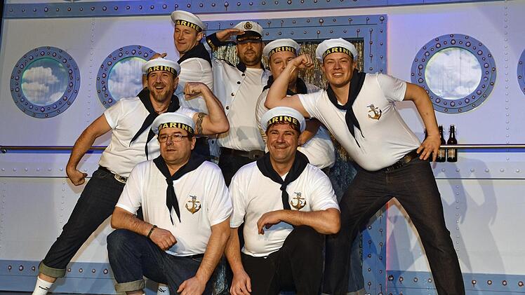 Die Matrosen vom  Männerballett Foto:  Ulrike Langer