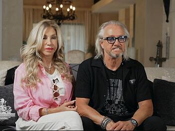 In zwei Sonderfolgen ihrer Show "Die Geissens" sprechen Carmen und Robert ausf&uuml;hrlich &uuml;ber den &Uuml;berfall im Juni.