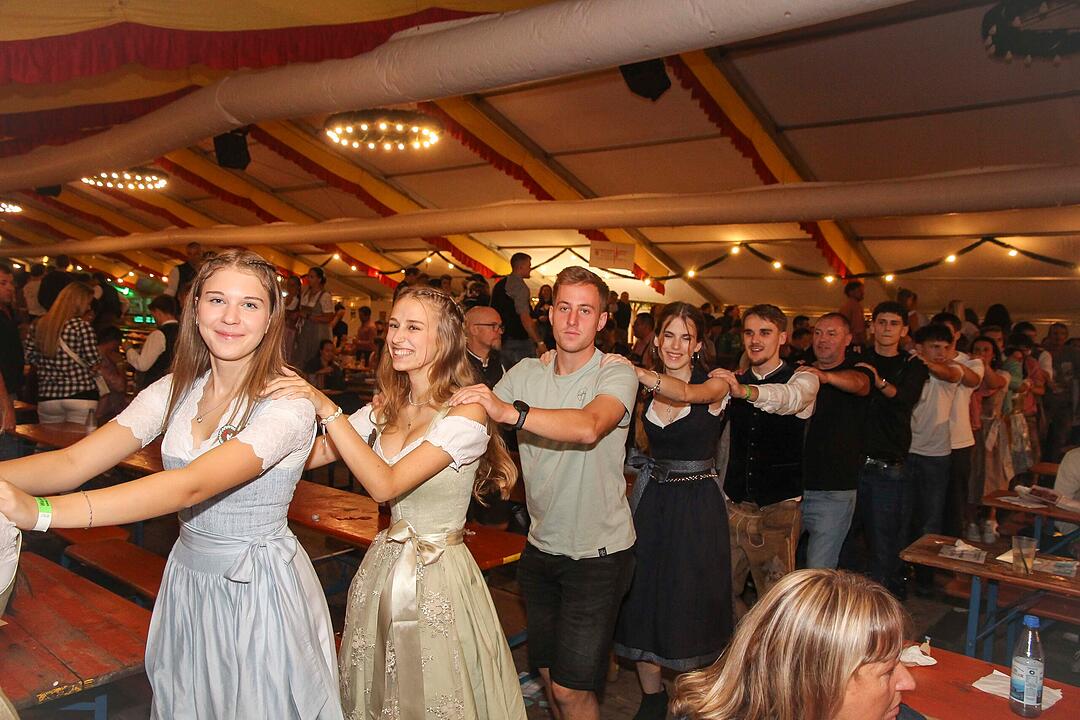 Endlich wieder Weinfest in Abtswind.