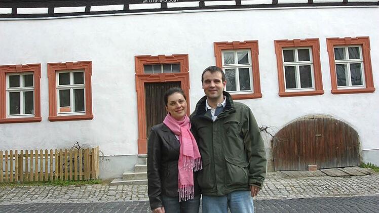 Christine und Oliver Schikora stehen im Finale des bundesweiten Wettbewerbs "Sanierungshelden". Foto: privat