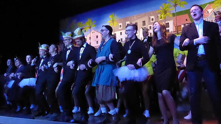 Gute Laune beim Fasching des BTC. Foto: Thomas Ahnert