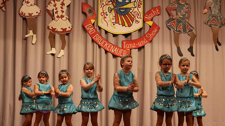 Die CCMinis aus Böckels, heuer mit vierjährigen Mädels  die jüngste Truppe, die den "Ach sind die Süß"Bonus hatten. Foto: Thomas Dill