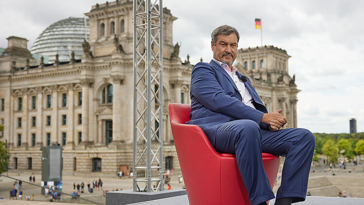 Söder will schnellere Abschiebungen und härtere Kontrollen