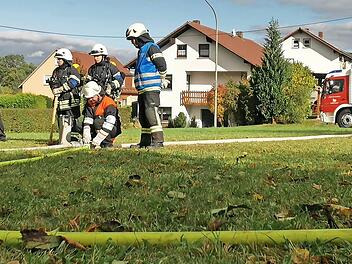 Bei der Leistungsprüfung zeigten die Feuerwehrleute ihr ganzes Können.