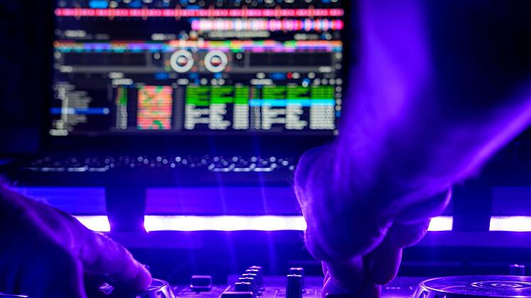 Unterpreppach: Kult-Club "Kaiser" öffnet wieder - Fans jubeln