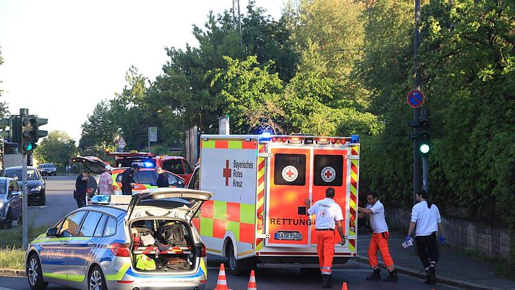 An  der Kreuzung Geisfelder Straße kam es zu einer folgenschweren Kollision Foto: News 5/Merzbach