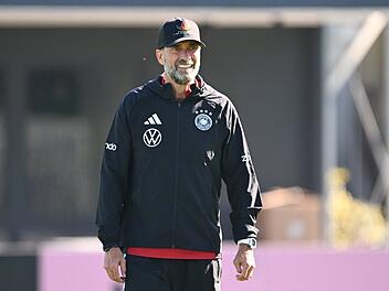 Fu&szlig;ball-Nationalmannschaft: Aufstellung von J&uuml;rgen Klopp gegen Holland