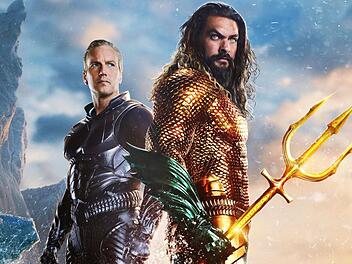 In "Aquaman: Lost Kingdom" muss der Titelheld (Jason Momoa, rechts) sich mit seinem Halbbruder une Rivalen Orm (Patrick Wilson) verb&uuml;nden, um Atlantis vor dem Untergang zu bewahren.