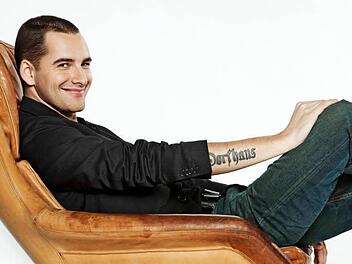 Michael Lane kann sich freuen: Er ist imFinale von "The Voice of Germany". Foto: © SAT.1/ProSieben/Richard Hübner Michael Lane kann sich freuen: Er ist imFinale von "The Voice of Germany". Foto: © SAT.1/ProSieben/Richard Hübner