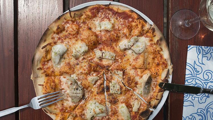 La Commedia in Nürnberg: Leckere Holzofenpizza und ganz beliebt im Google-Ranking