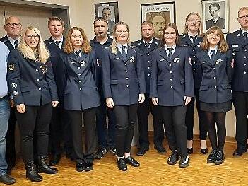 Die neu gew&auml;hlten und im Amt best&auml;tigten Vorstandsmitglieder freuen sich auf die kommenden Jahre.