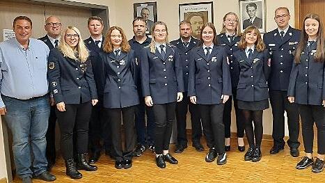 Die neu gew&auml;hlten und im Amt best&auml;tigten Vorstandsmitglieder freuen sich auf die kommenden Jahre.