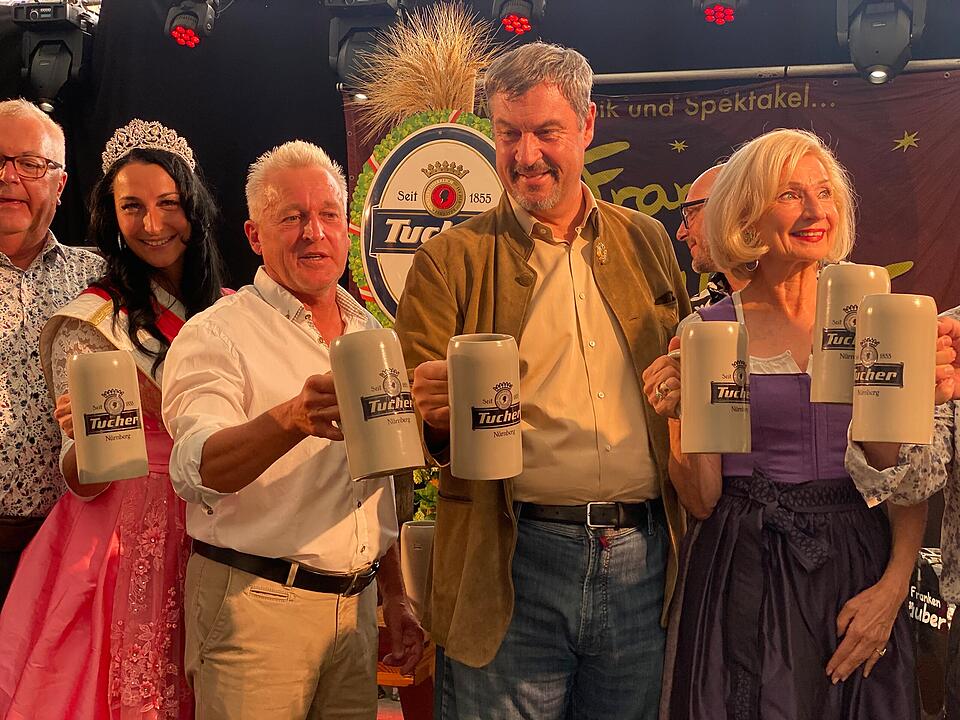Nürnberger Herbstvolksfest 2024 eröffnet - die schönsten Bilder