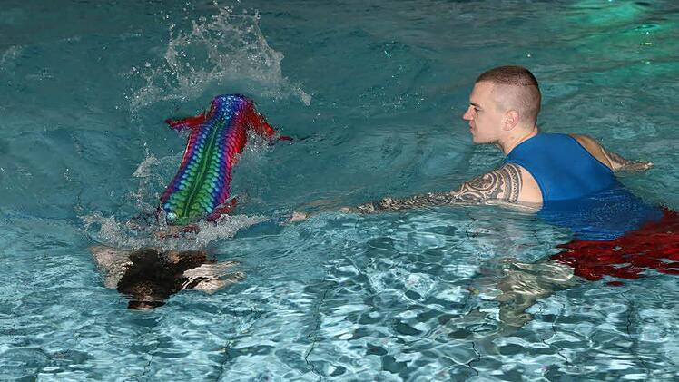 Auch Meerjungfrauen müssen das Schwimmen erst lernen! Foto: Barbara Herbst
