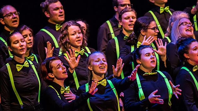 Der Hochschulchor "Die Klangf&auml;nger" unter Leitung von Moritz Metzner gestaltet wieder gemeinsam mit der Hochschul-Bigband drei Konzerte w&auml;hrend des "Campus Design Open". Foto: Jochen Berger