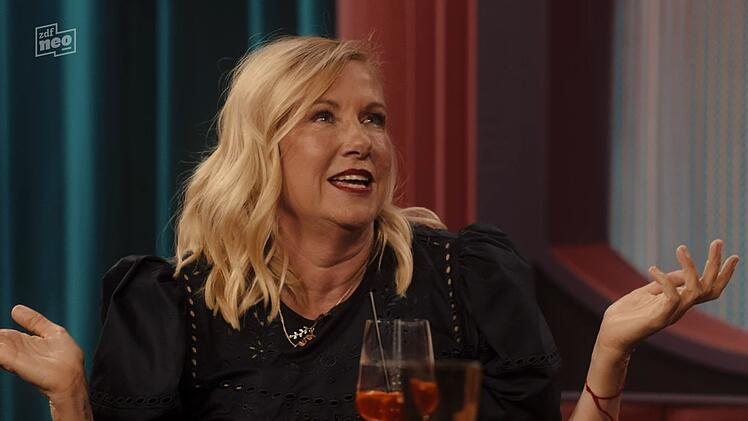 Seit 25 Jahren ist Andrea Kiewel als Moderatorin untrennbar mit dem "ZDF-Fernsehgarten" verbunden.