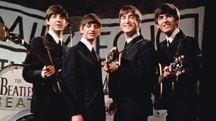 Auch dank eines Auftritts im US-Fernsehens nahm die Beatlemania in dern 1960er-Jahren ihren Lauf.