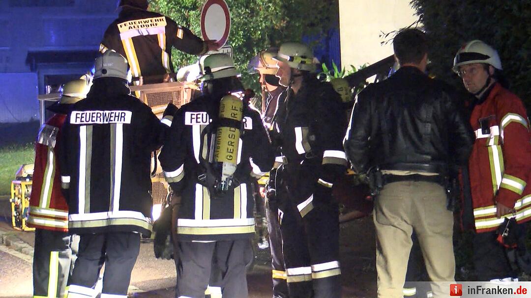 Blitz schlaegt in Gersdorfer Wohnhaus ein