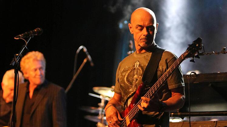 Manfred Mann und seine Earth Band begeisterten ihre Fans beim Gastspiel im Coburger Kongresshaus. Foto: Jochen Berger