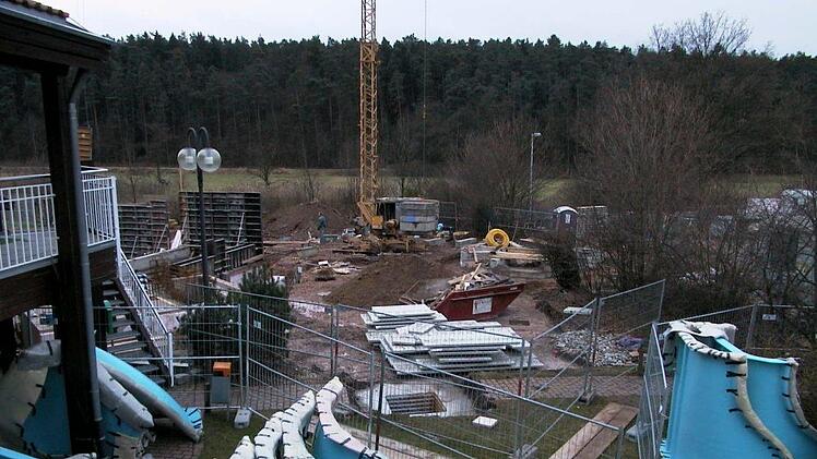 Baustelle Crazy River