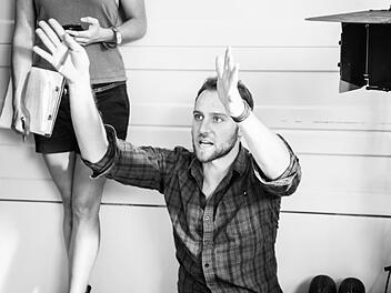 Der 28-jährige Filmstudent und Filmemacher, Martin Kießling aus Forchheim, bittet im Internet auf startnext.de um Unterstützung für sein neuestes Filmprojekt. Eine Komödie über die Musterung. Über die Hälfte des FIlms ist schon fertig. Jetzt läuft der Spenden-Countdown. Fotos: privat