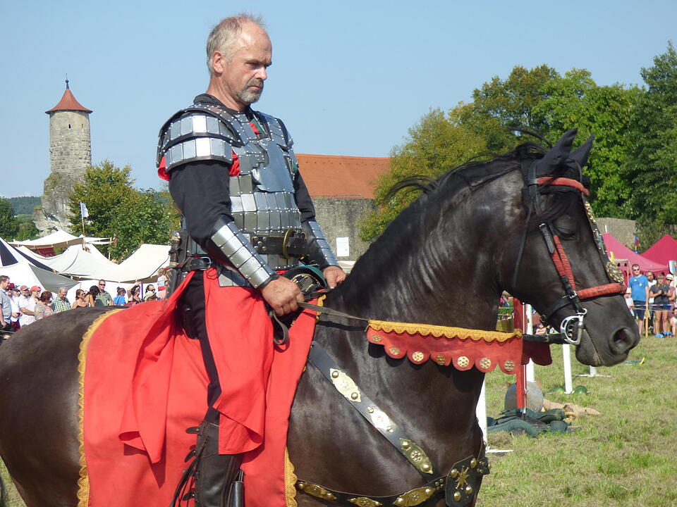 Ritterfest auf der Burg Waischenfeld: Eine große Familie