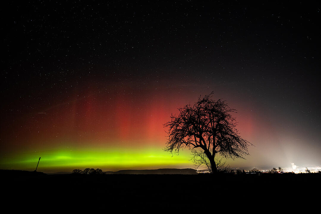 Wenn der Himmel gl&uuml;ht - Polarlicht-Spektakel am Himmel &uuml;ber Bischberg