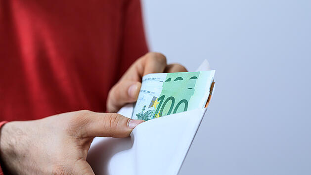 Geld, Bonus, Euro, Entlastungspr&auml;mie, Pr&auml;mie