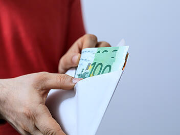 Geld, Bonus, Euro, Entlastungspr&auml;mie, Pr&auml;mie