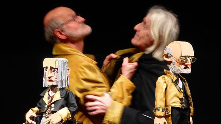 Thomas Glasmeyer ist mit seinem Puppentheater mit dem Stück "Beggars Opera" am Samstag, 3. September, zu Gast beim Kunsthaus Bad Brückenau. Foto: Martin Menner