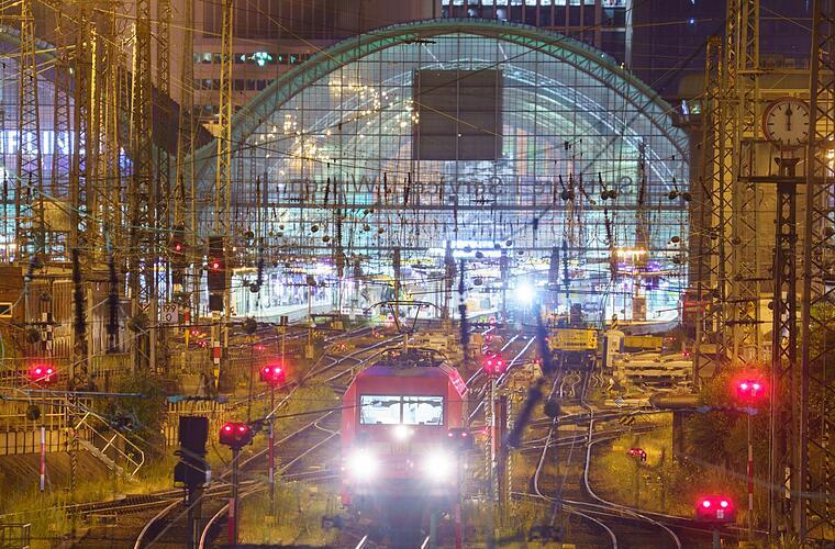 Grundsanierung: Wichtige Bahn-Strecke fünf Monate dicht