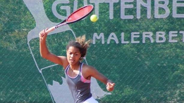 Barbara Böhm  (München) holte sich den weiblichen U21-Titel mit einem klaren Sieg im Endspiel gegen Veronika Radlinger (Ingolstadt) und darf sich über eine Wildcard für die Schönbuch Open freuen. TC Neunkirchen