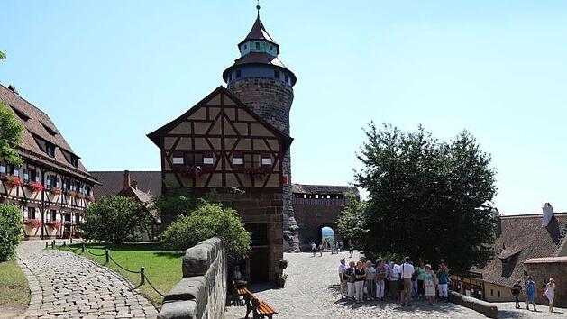 "Free Tours", kostenlose Stadttouren, pr&auml;gen mittlerweile das Stadtbild N&uuml;rnbergs - doch was steckt eigentlich dahinter? Symbolfoto: pixabay.com/Gellinger