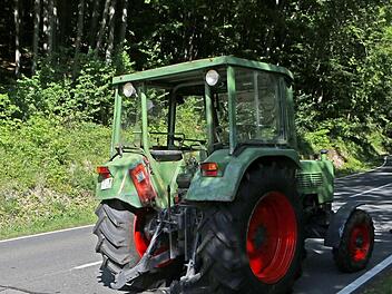 Im unterfr&auml;nkischen M&uuml;nnerstadt hat sich am Dienstag ein Unfall zwischen einer Autofahrerin und einem Traktor ereignet. Symbolfoto: News5/Herse